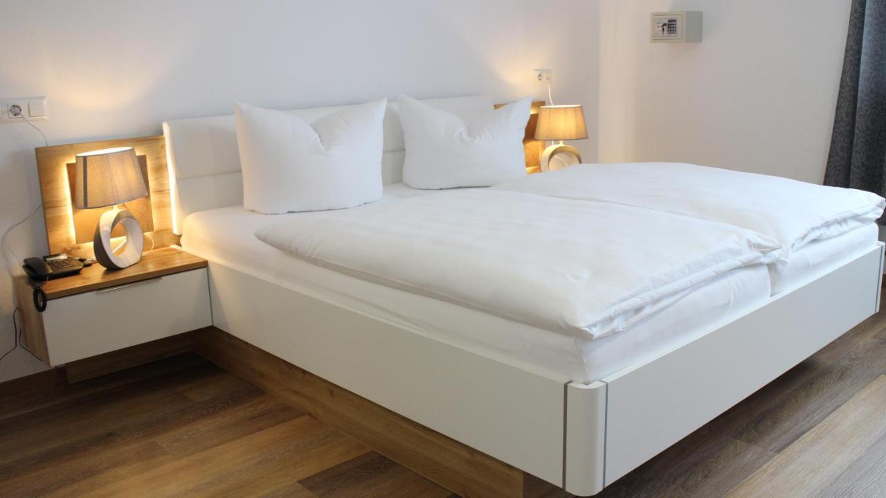 Hotel Glas Schwarzwald Fluorn-Winzeln Ngoại thất bức ảnh