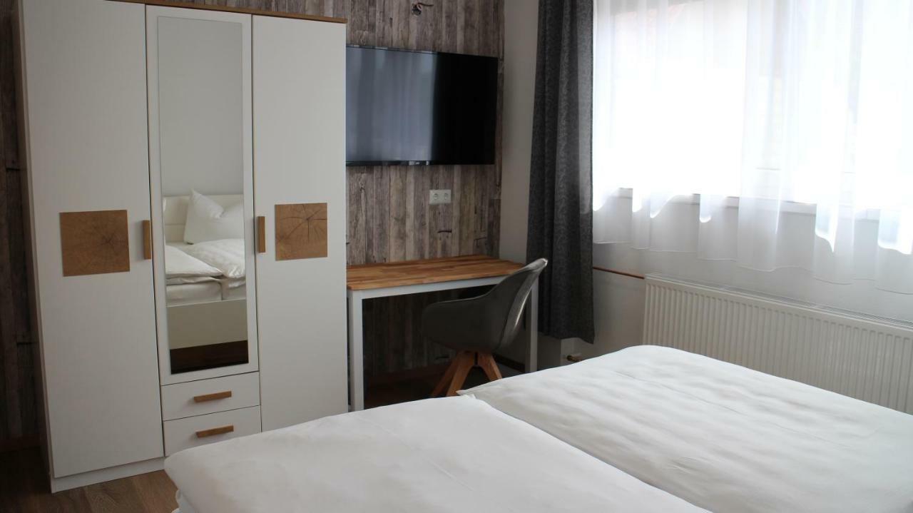 Hotel Glas Schwarzwald Fluorn-Winzeln Ngoại thất bức ảnh